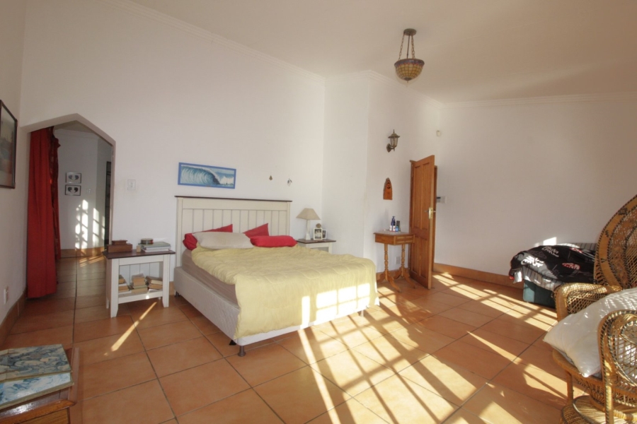 7 Bedroom Property for Sale in Noorsekloof Eastern Cape